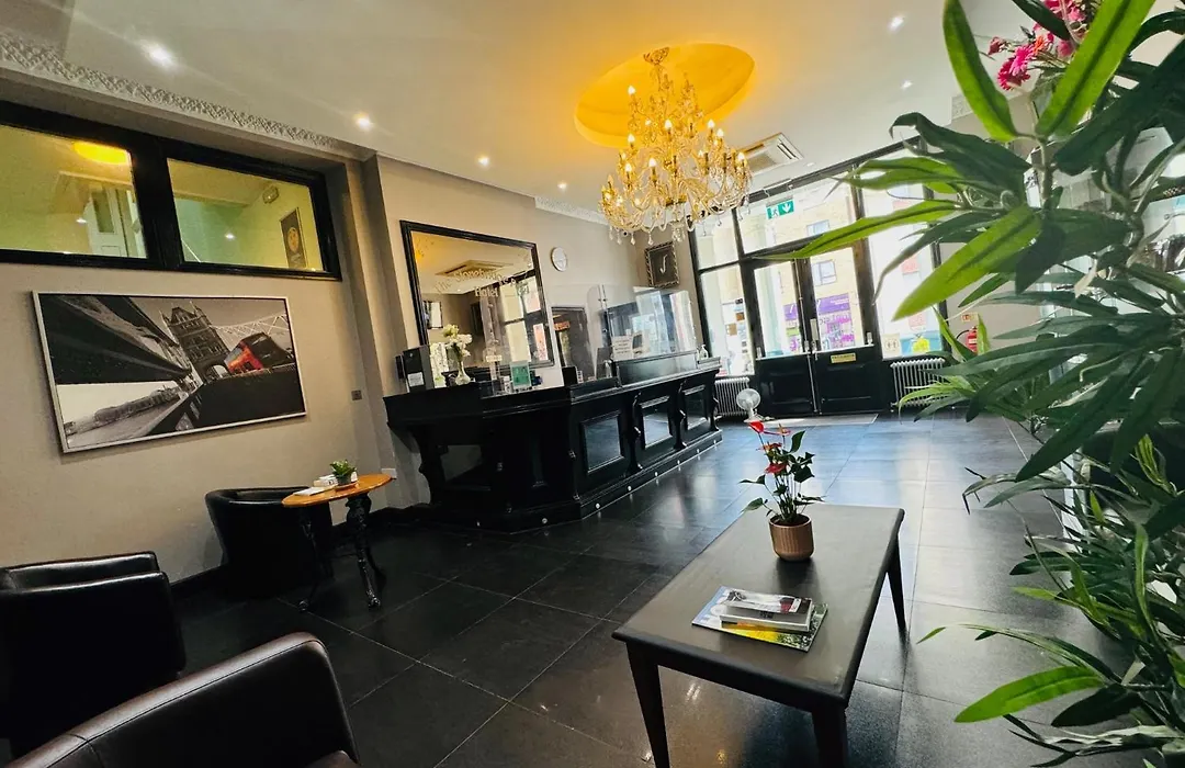 Bridge Park Hotel-1