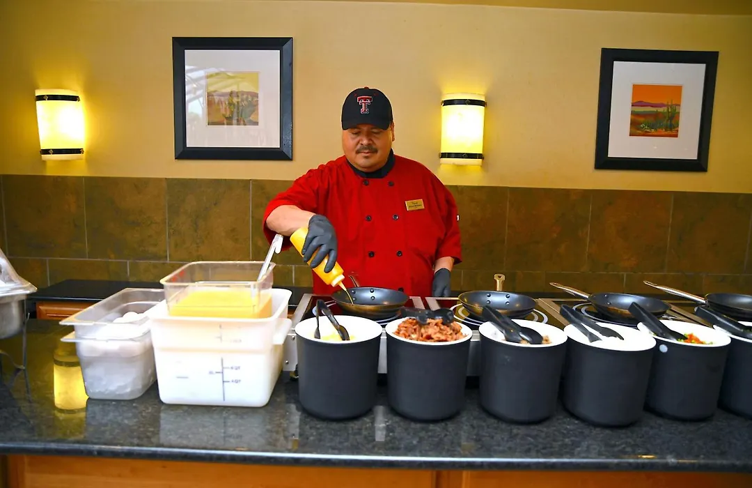 Mcm Elegante Hotel & Suites Lubbock-1