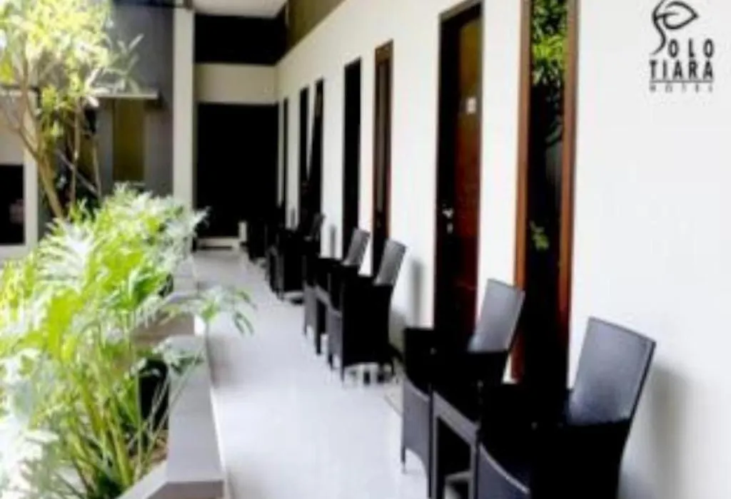 Hotel Solo Tiara-1