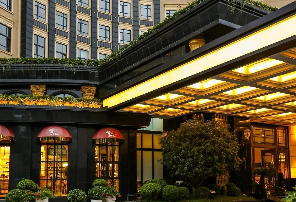Sky Fortune Boutique Hotel-1