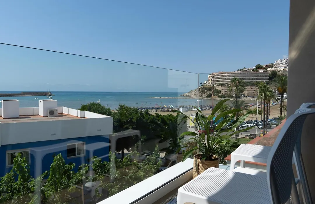 Xulos Rooms & Suites-1