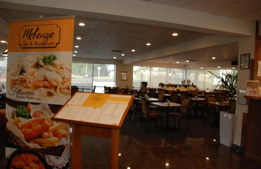 Auckland Airport Kiwi Hotel-1