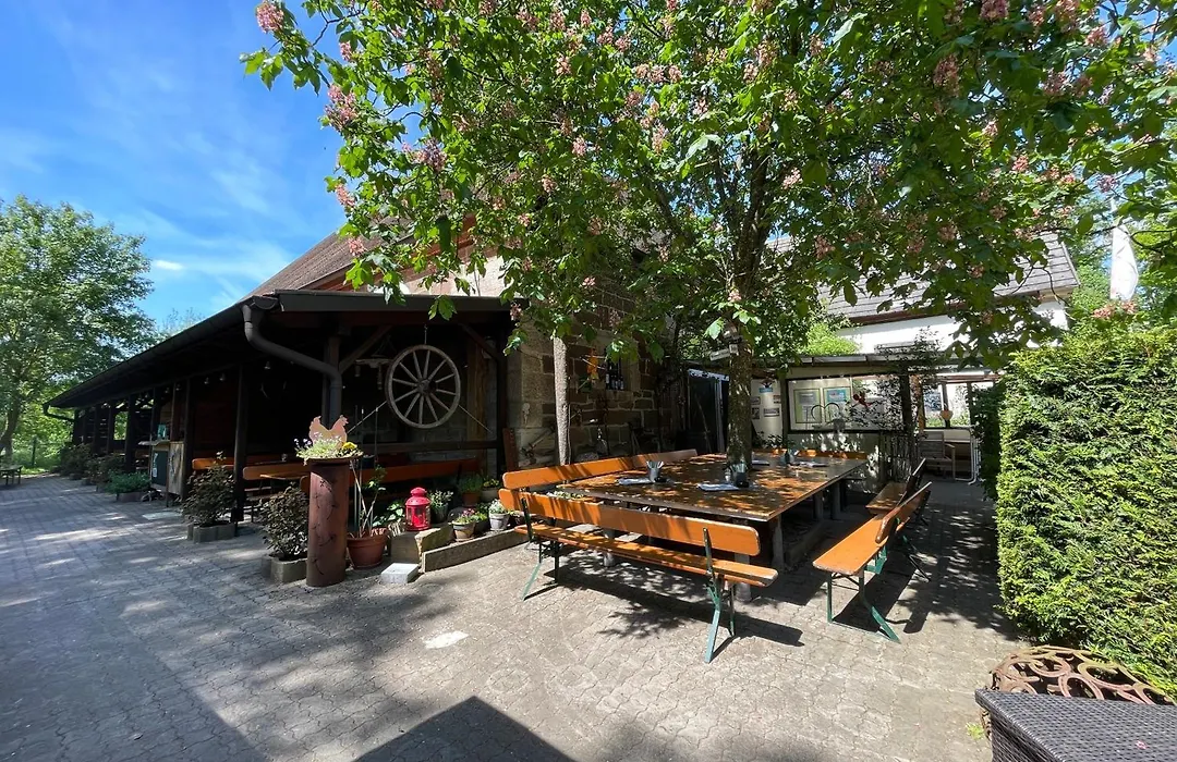 Land-Gast-Hof WALKMÜHLE-1