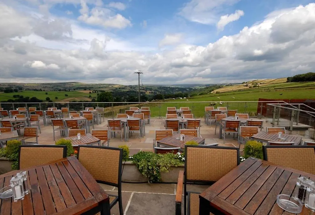 The Fleece Inn-1
