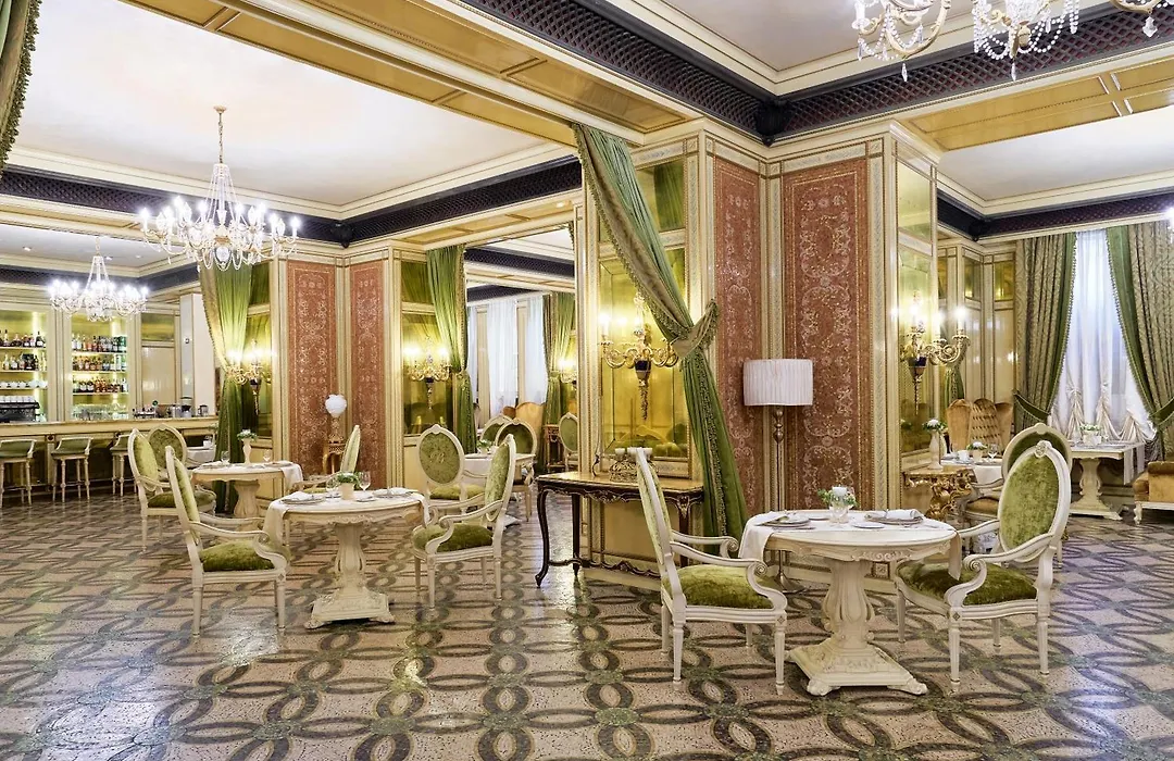 Hotel Bristol-1