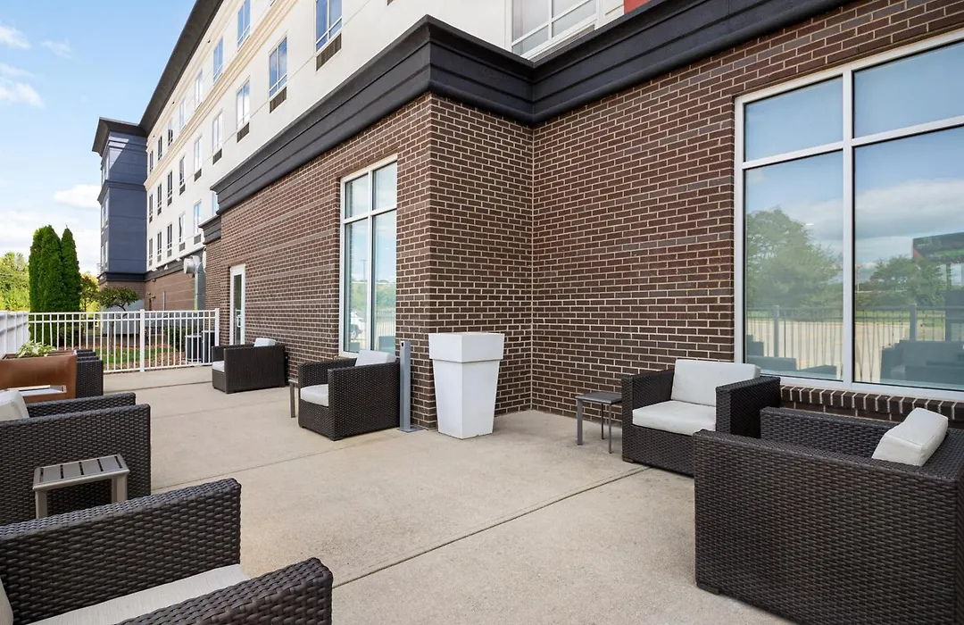 Holiday Inn Express Richmond By Ihg-1