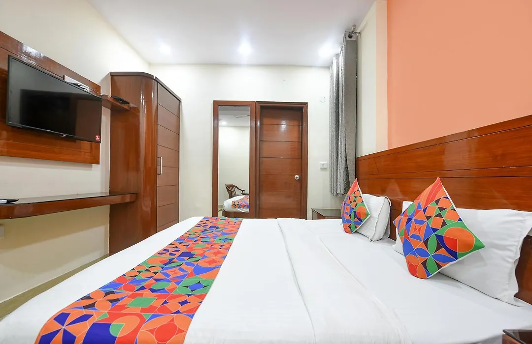 Fabhotel Jaggi Palace Karol Bagh-1