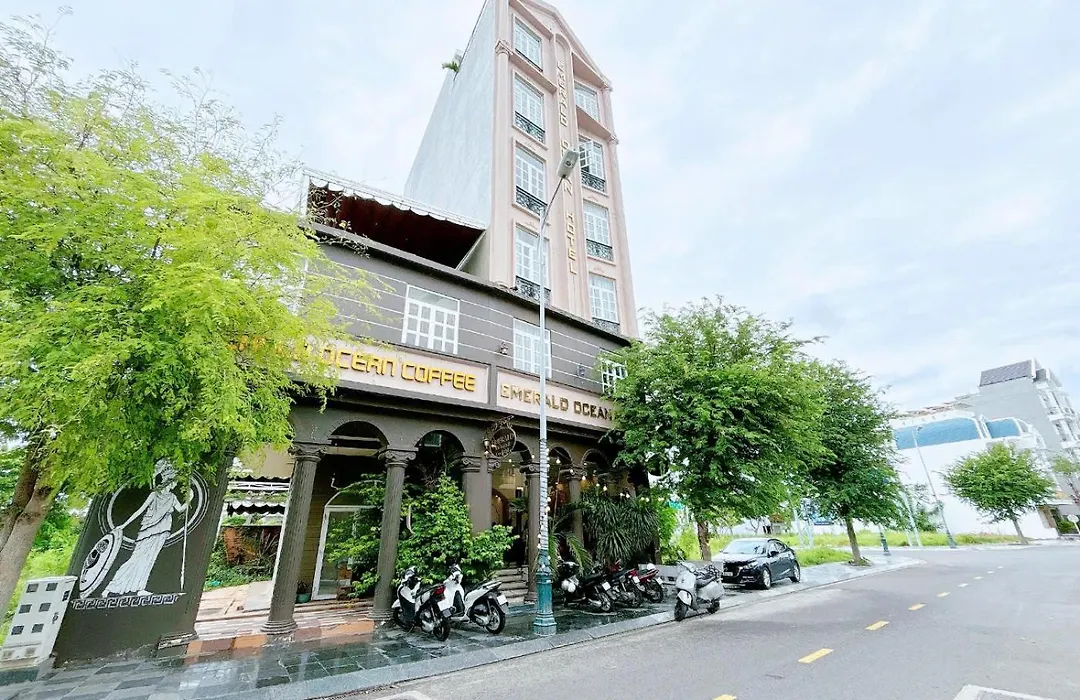 Emerald Ocean Hotel-1