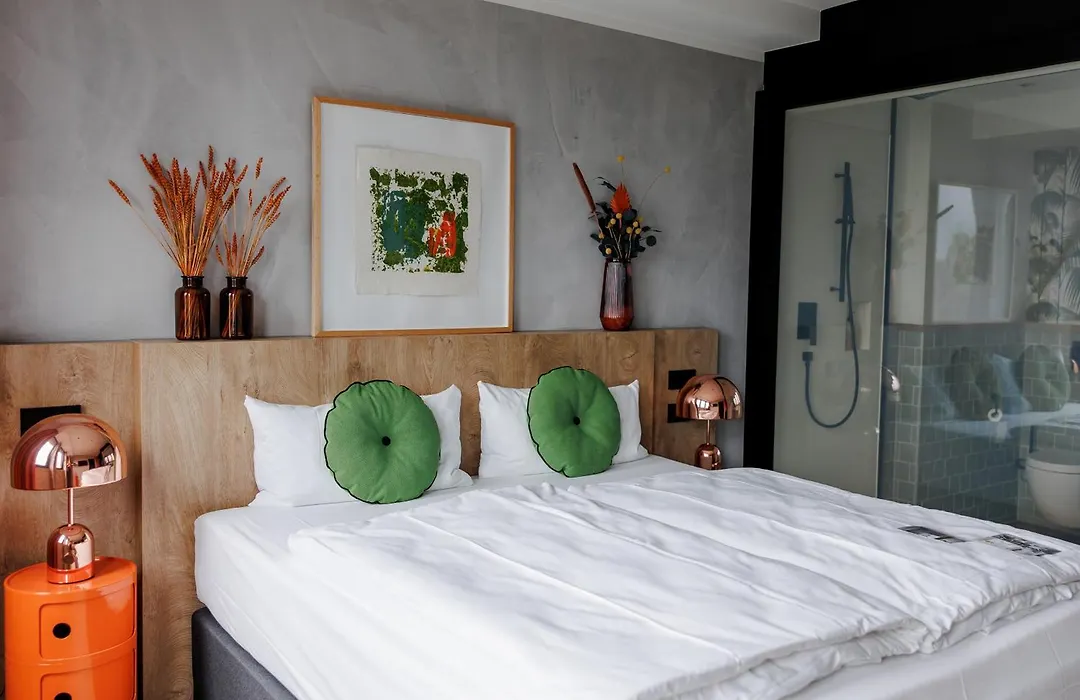 Koncept Hotel International-1