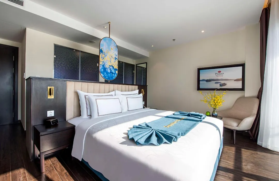 Best Western Premier Sapphire Ha Long-1