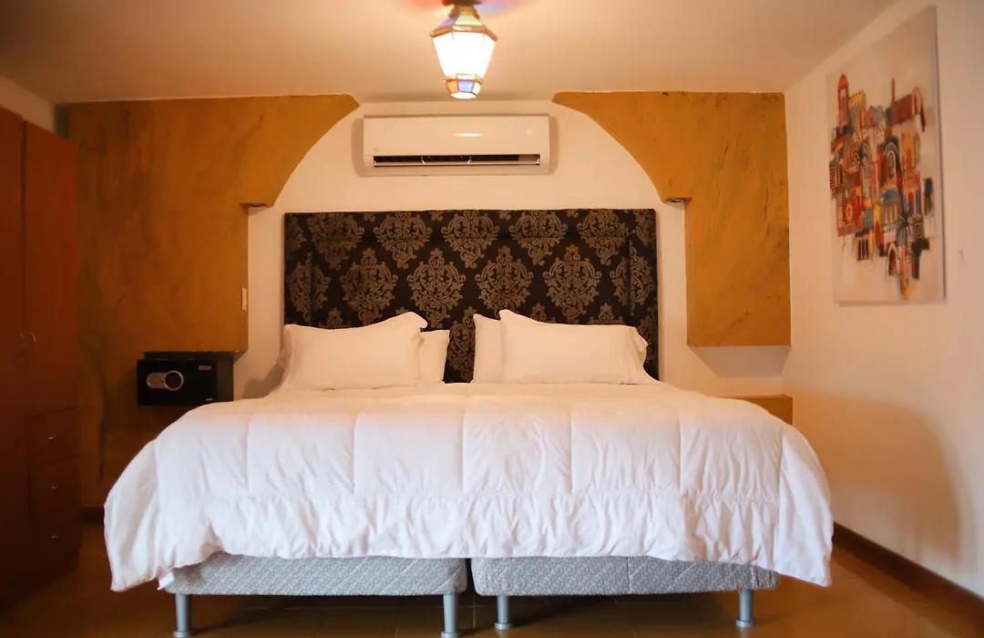 Oasis Hotel-1