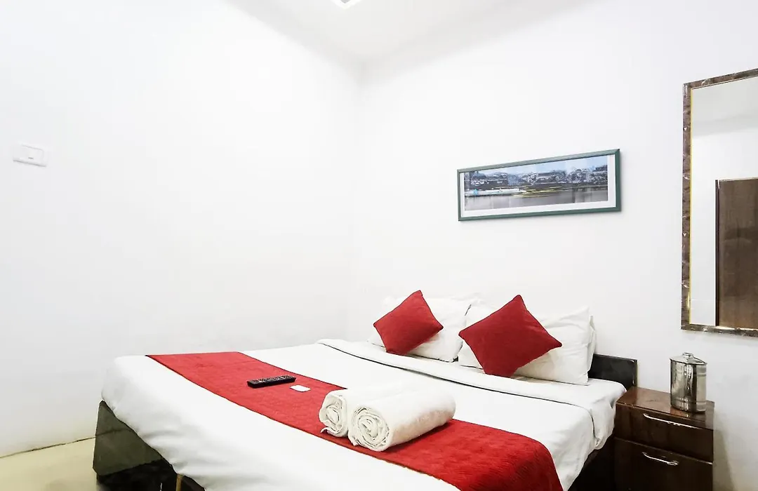 Mauryan Elite Hotel Lajpat Nager-1