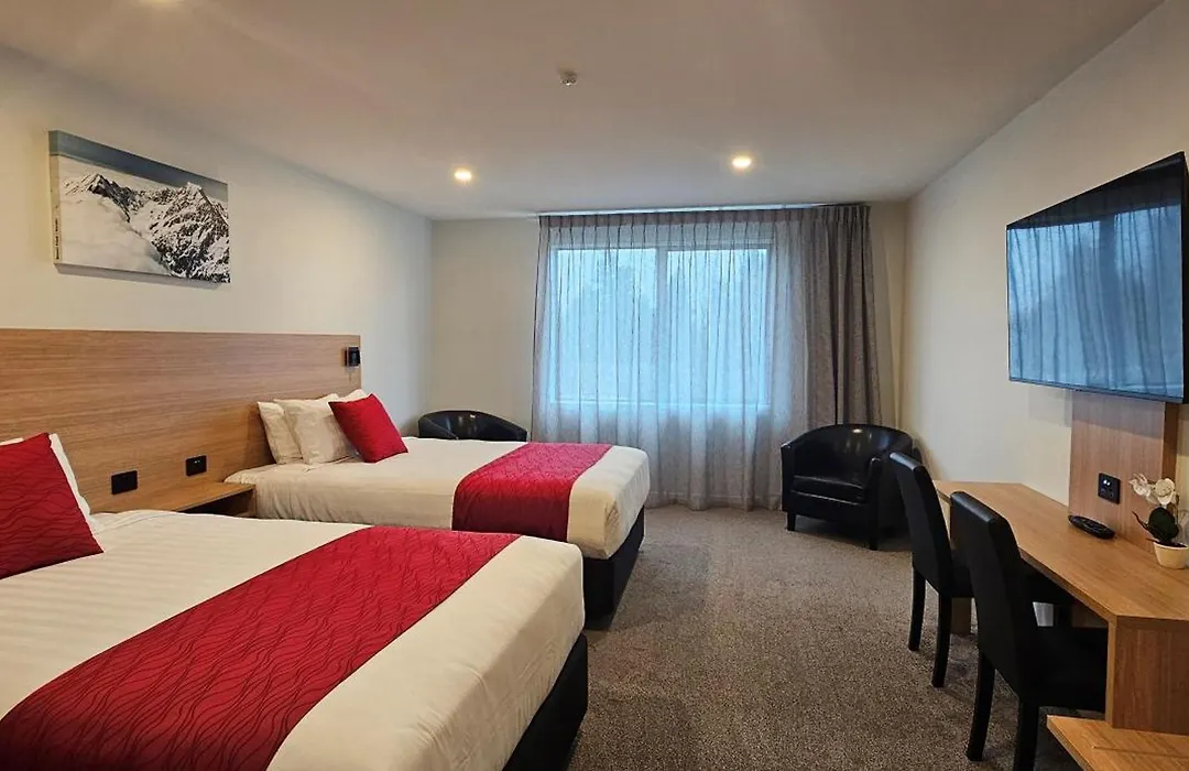 Alps Motel & Apartments-1