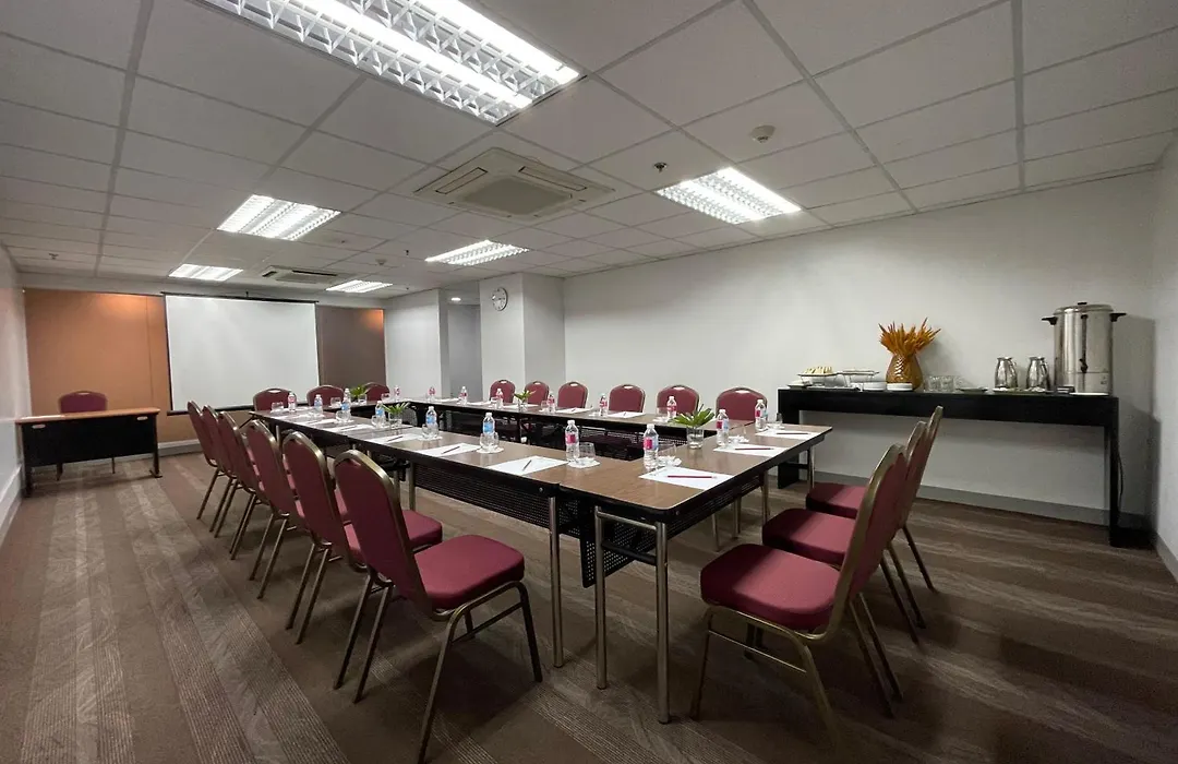 Go Hotels Plus Mandaluyong-1