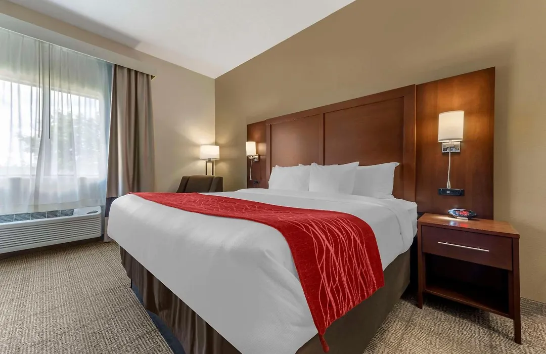 Comfort Inn & Suites Streetsboro - Kent-1