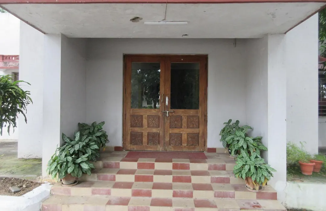 Kstdc Hotel Mayura Velapuri Belur-1