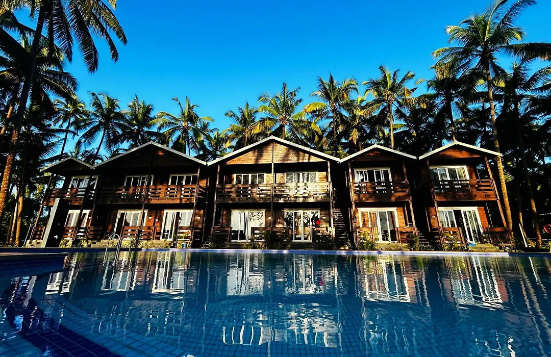 Seclude Eco Cottages-1