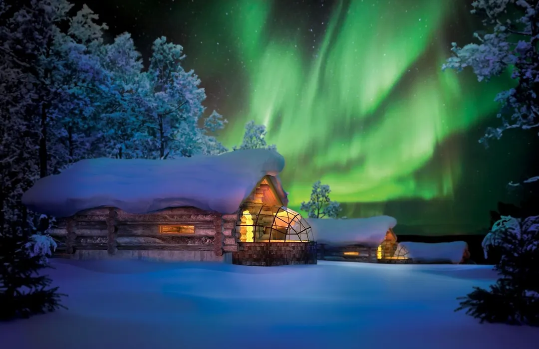 Kakslauttanen Arctic Resort - Igloos And Chalets-1