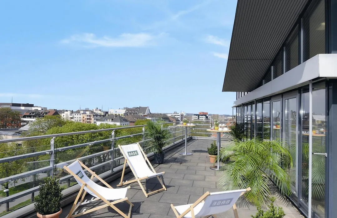 Hotel Neuhaus-1