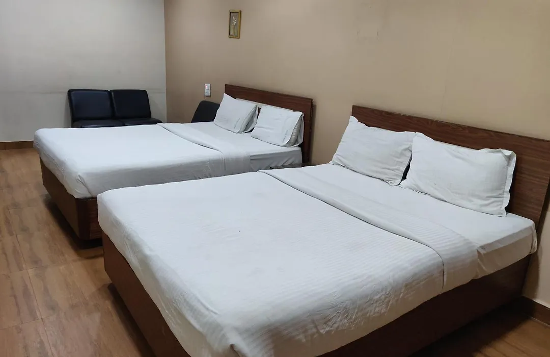 Hotel Gayathri-1