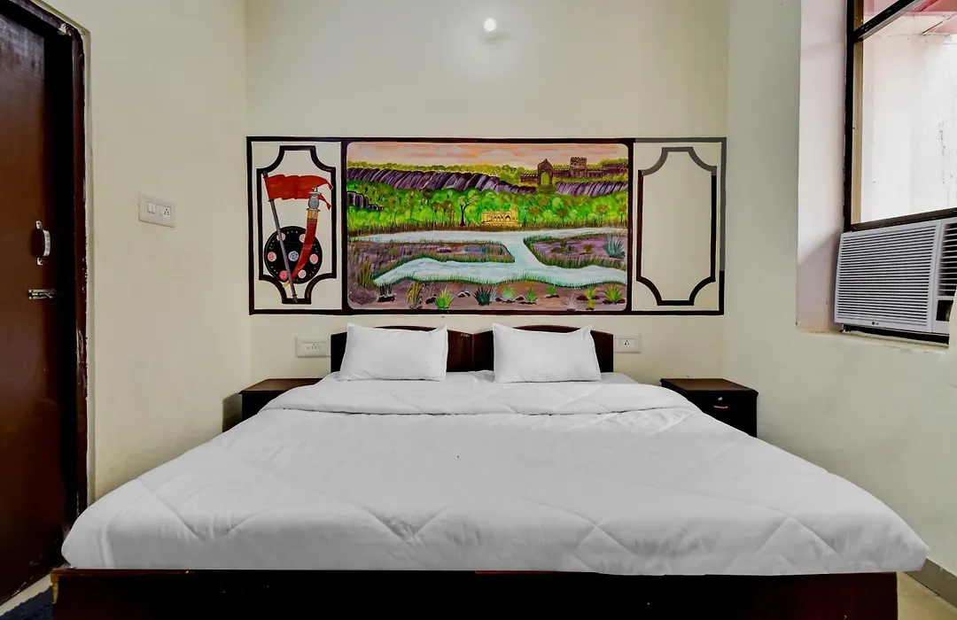 Hotel Tiger City-1