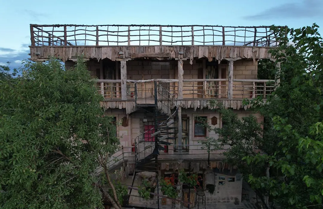 Philosophy Hotel-1