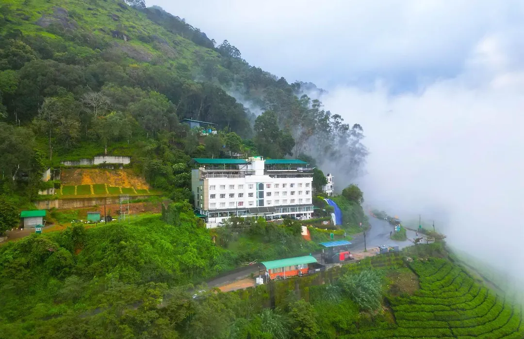Misty Mountain Resort-1