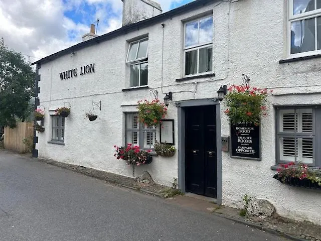 The White Lion Inn-1