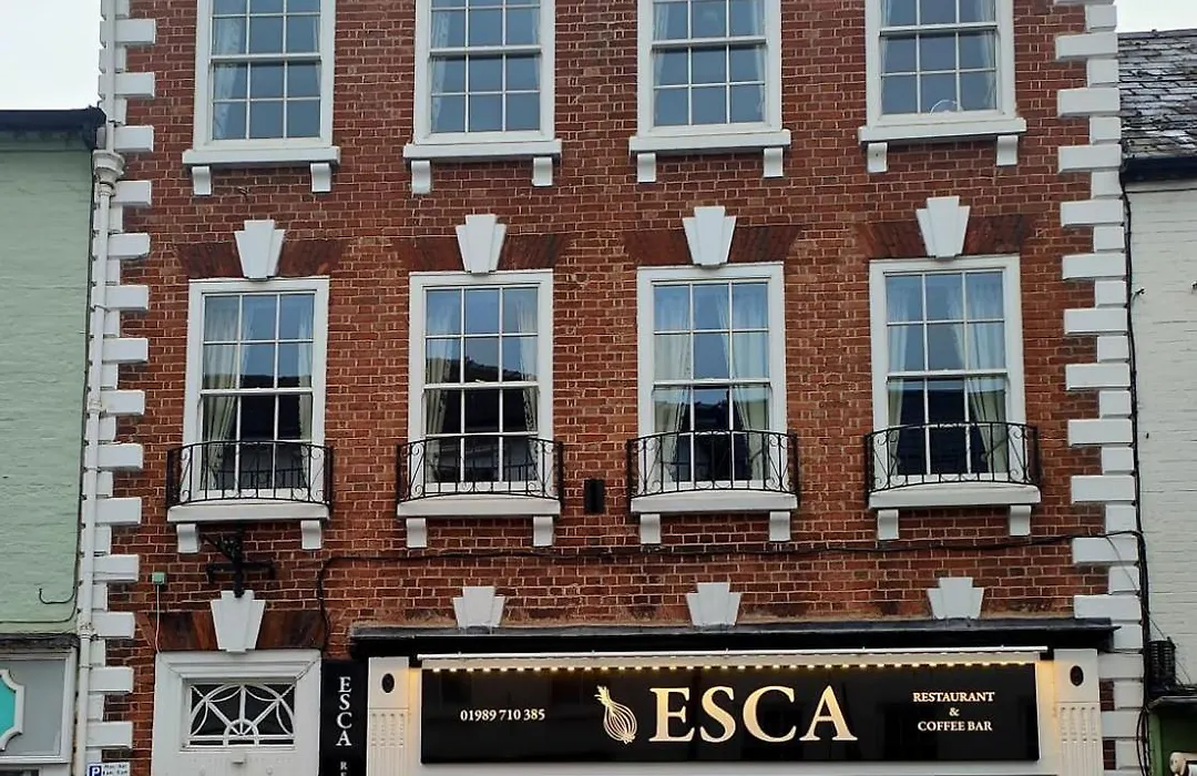 Esca With Rooms-1