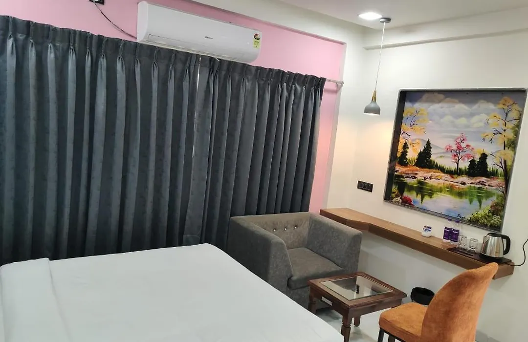 Lilium Hotels-1