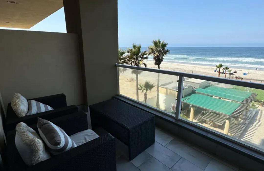 Riviera Beach Condo-1