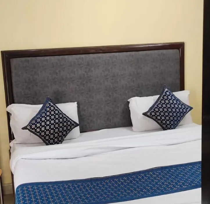 Sss Group Hotel Dwarka Delhi-1