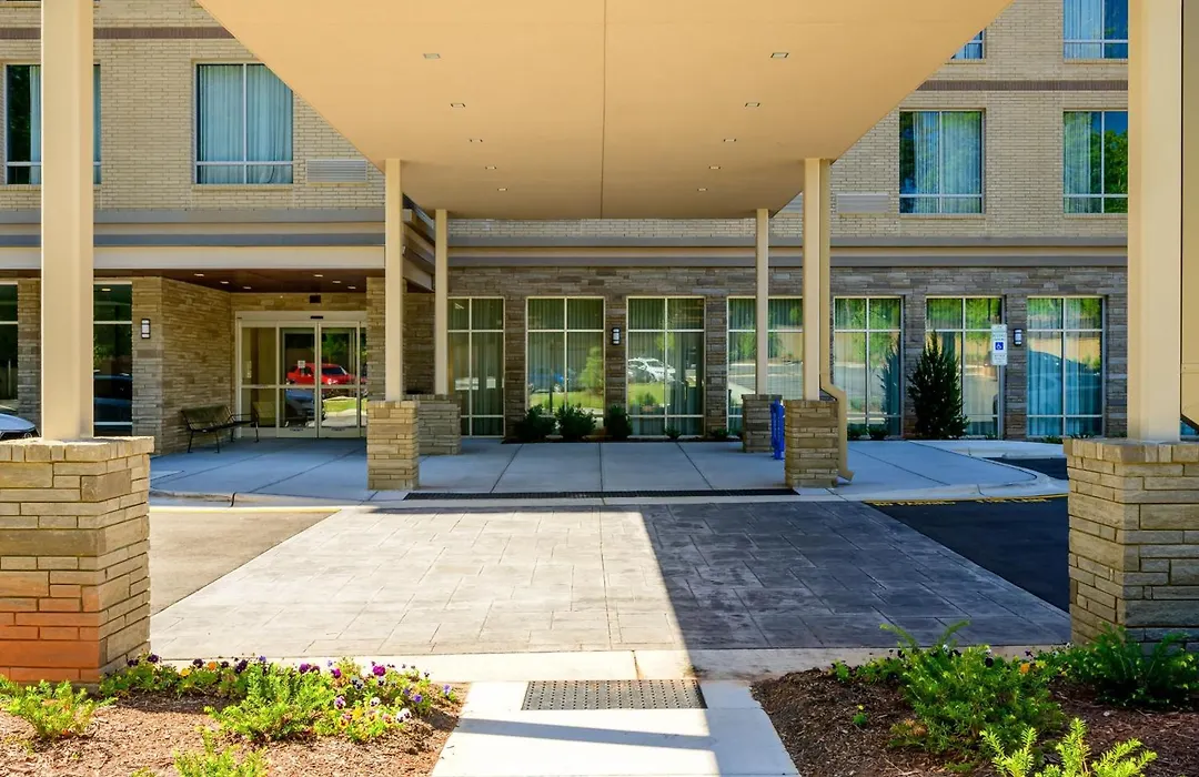 Courtyard By Marriott Raleigh Cary Crossroads-1