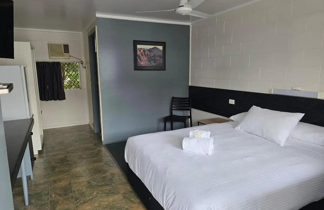 Kalka Palms Hotel Motel-1