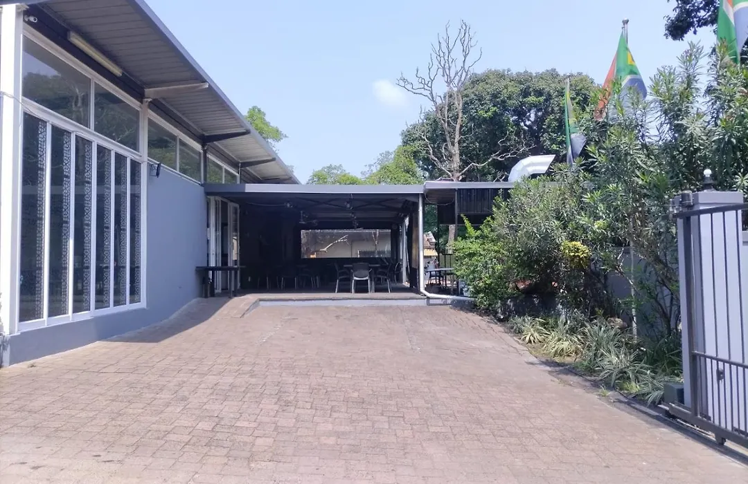 Essenwood Park Hotel-1