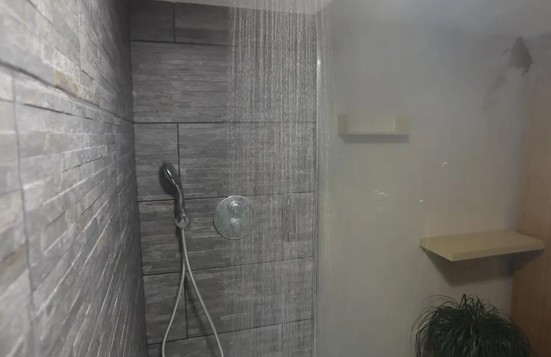 Ds Plaisir Love Room avec sauna, jacuzzi à Nancy-1