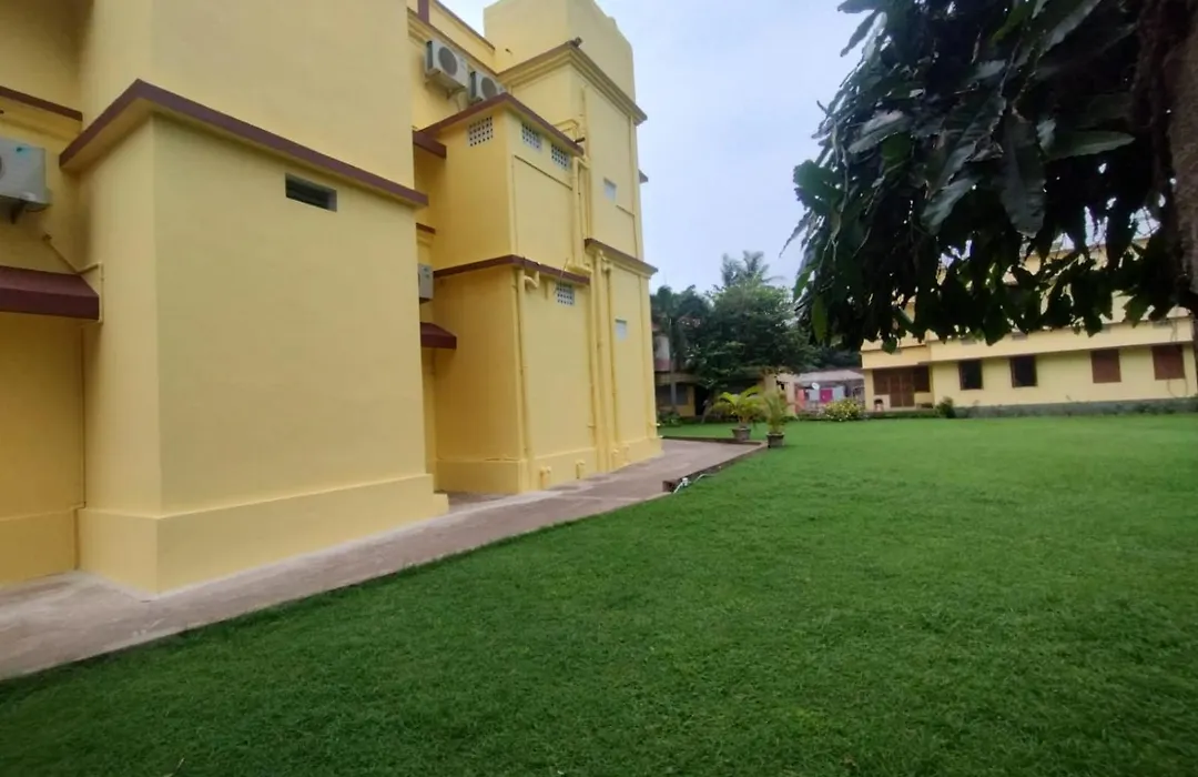 Bequest Stays In Puri-1