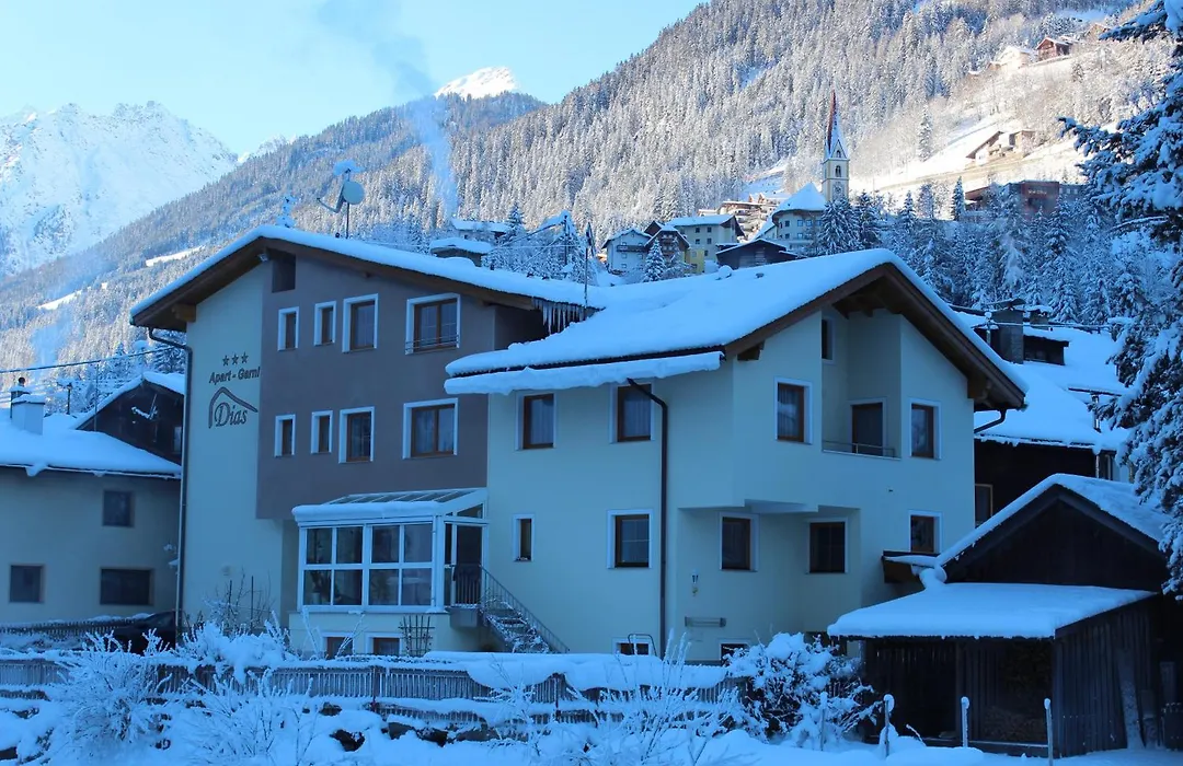 Hotel Garni DIAS-1