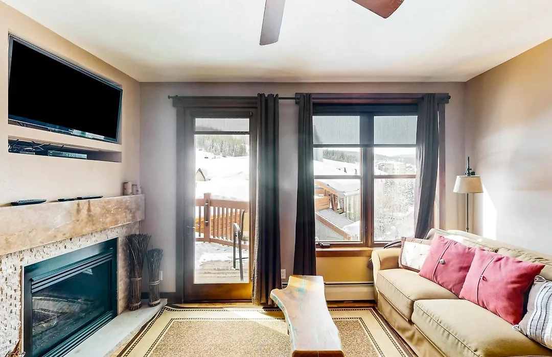 Village Hideaway-1