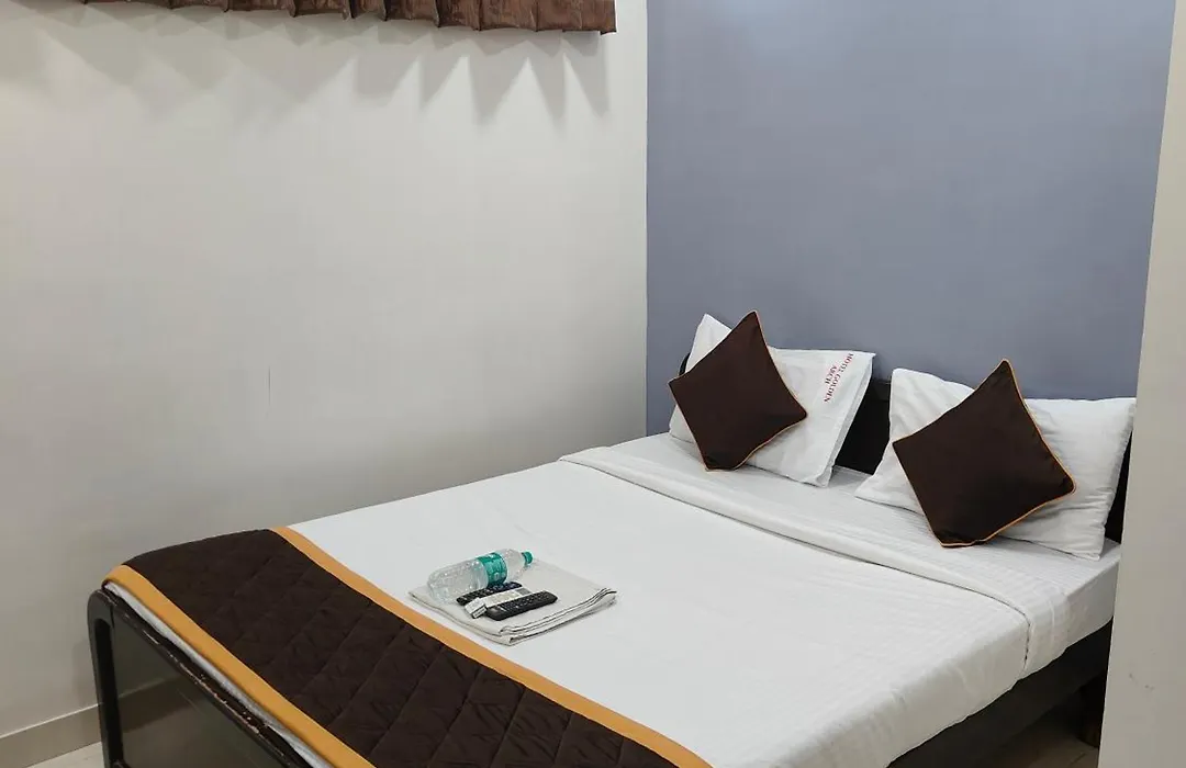 Hotel Golden Arch-1