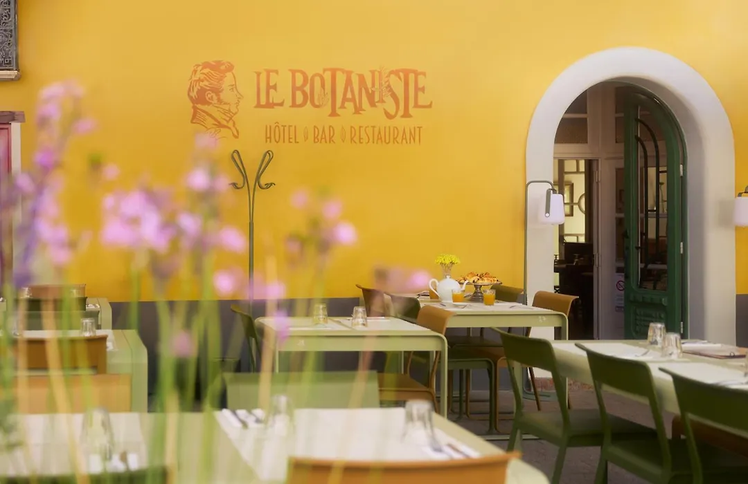 Hôtel Restaurant Le Botaniste-1