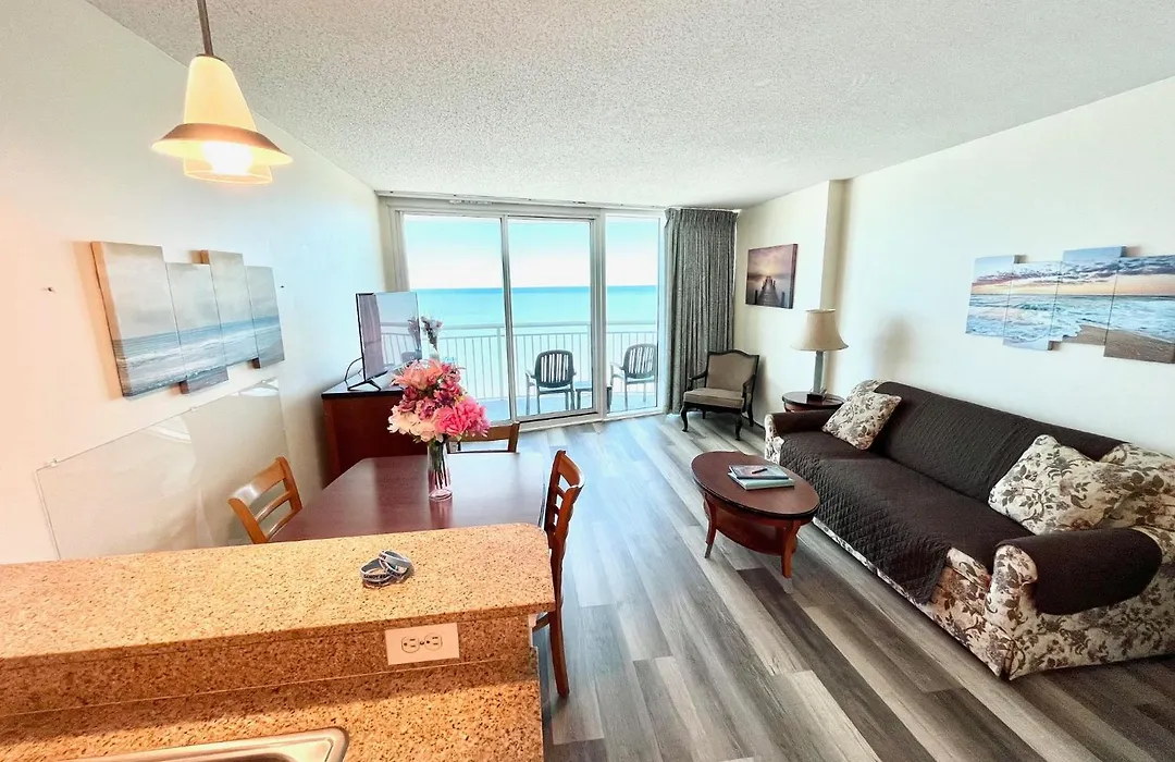 Direct Oceanfront Condos With Best Water Facilities In Sandy Beach Resort-1