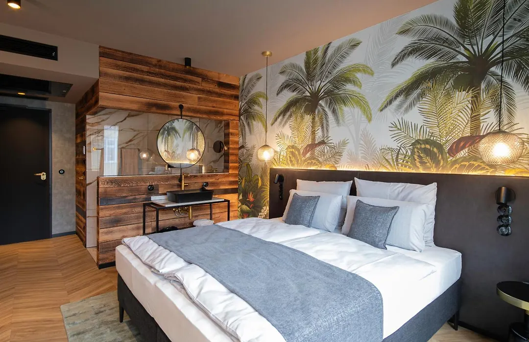 Amia Hotel Singen-1