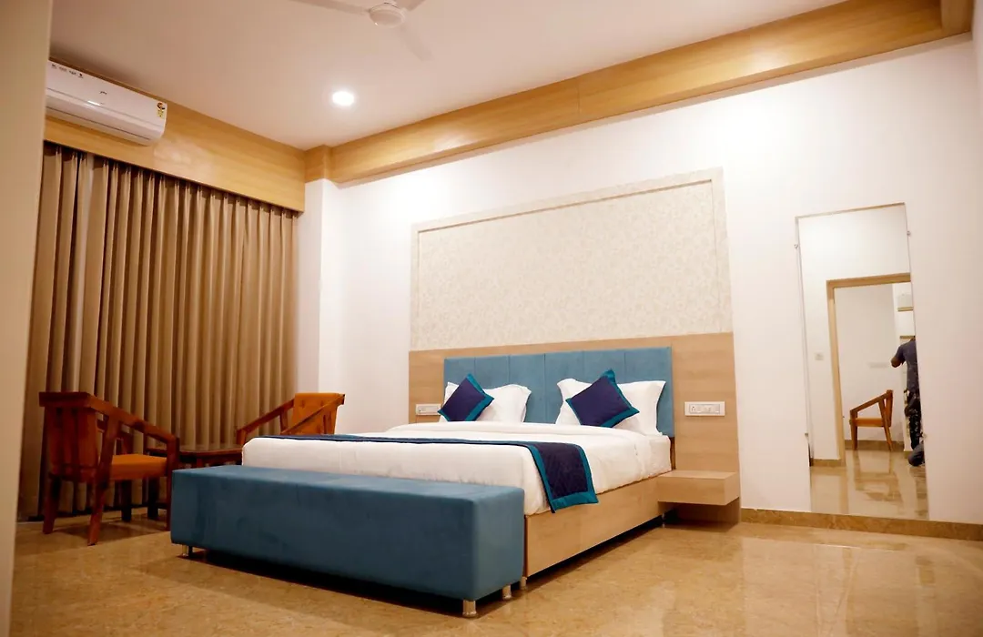Hotel The Urban Dream-1