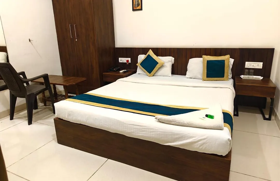 Topdealhotel Sheesh Mahal-1