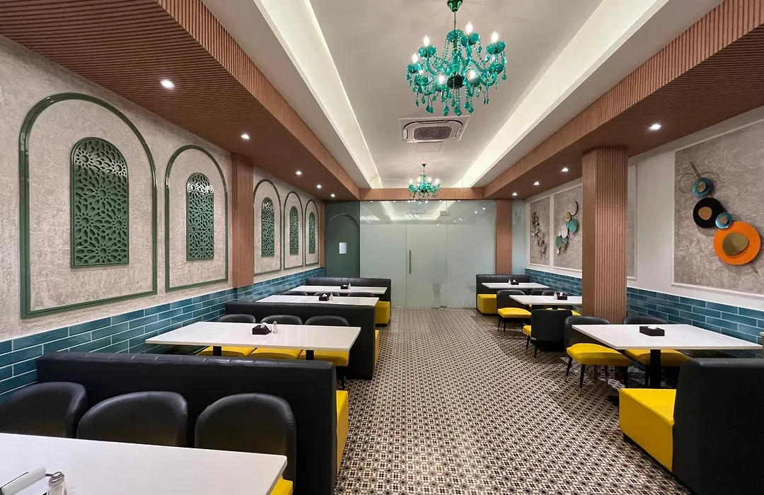 Esquire Hotel Near Bkc Mumbai-1