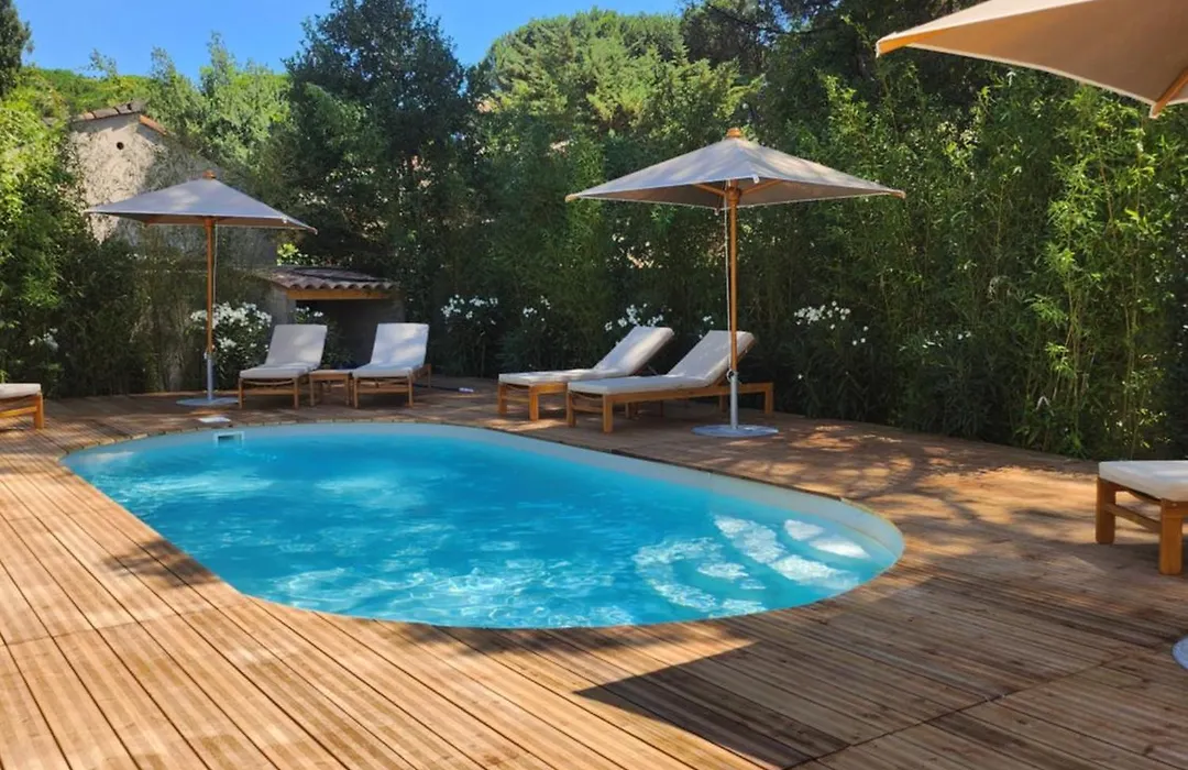Le clos de la pinède et ses superbes chambres 300 e par chambre-1