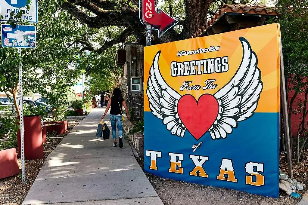 Sentral East Austin At 1630 E. Sixth-1