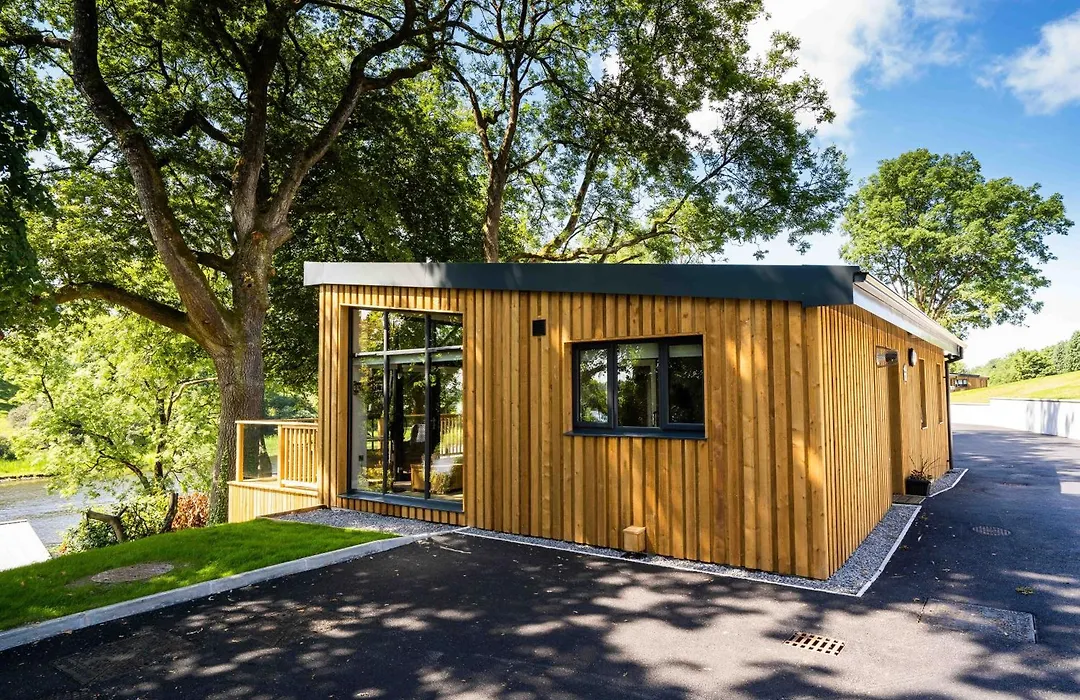 Killyhevlin Lakeside Hotel & Lodges-1