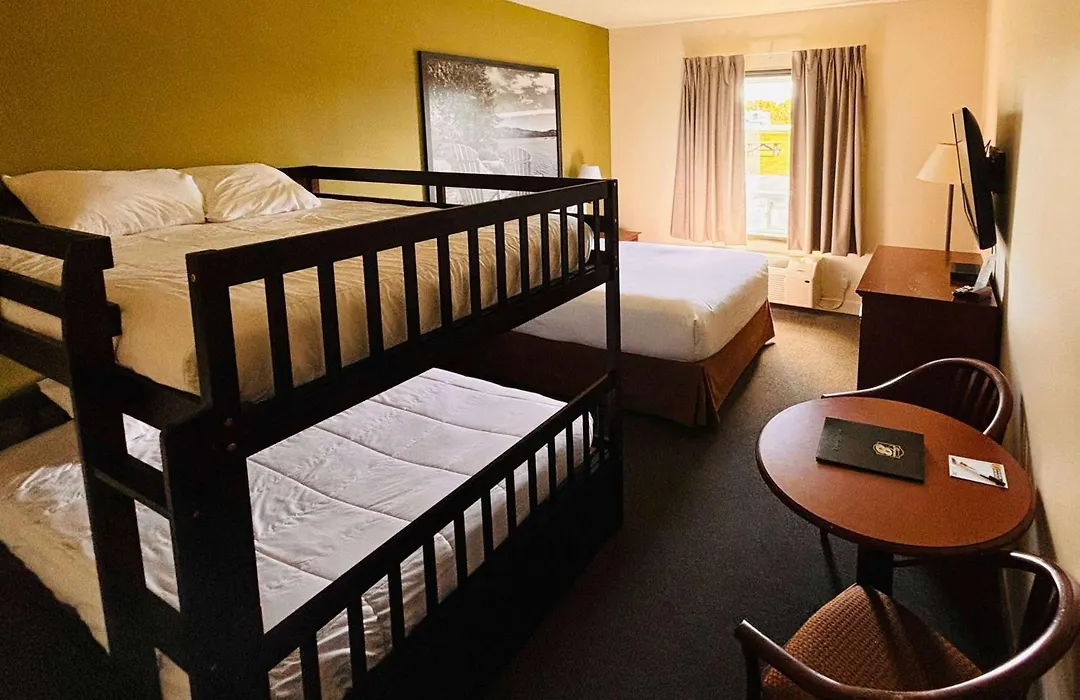 Super 8 By Wyndham Amherst Ns-1
